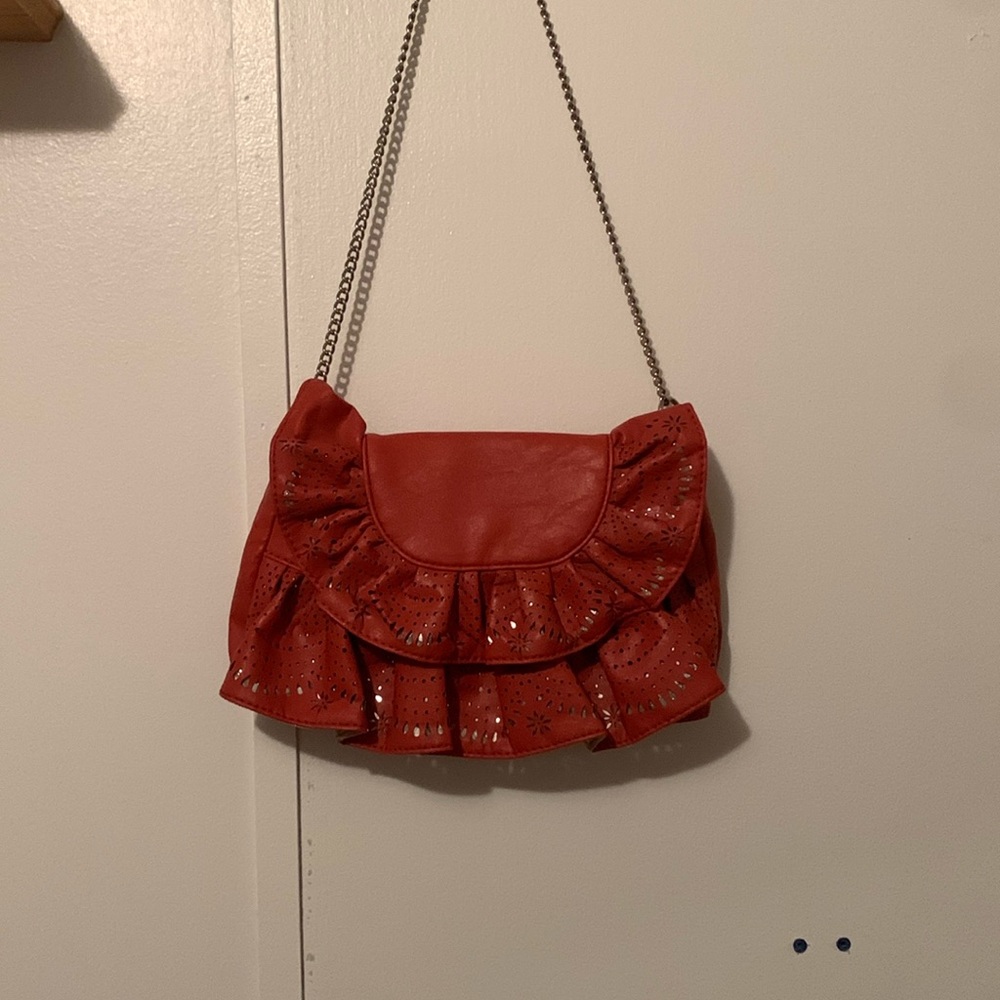 Burnt Orange Ruffled Chain Strap Bag With Silver Details